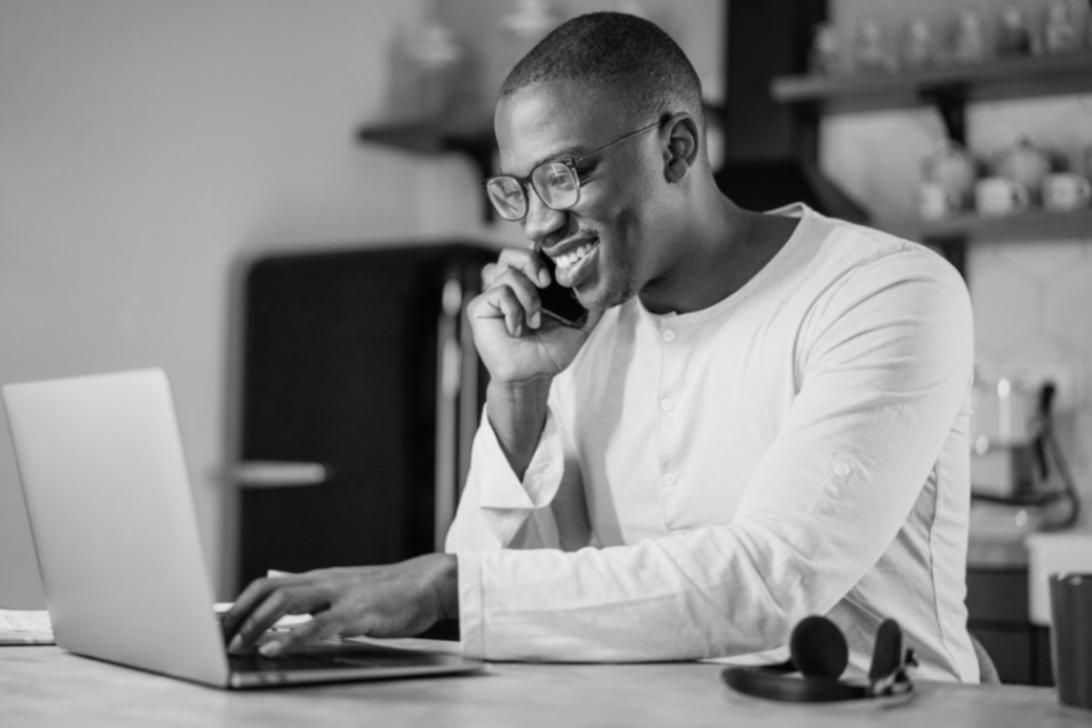 Zespół Ehdreda podczas pierwszych warsztatów edukacyjnych z analizy finansowej